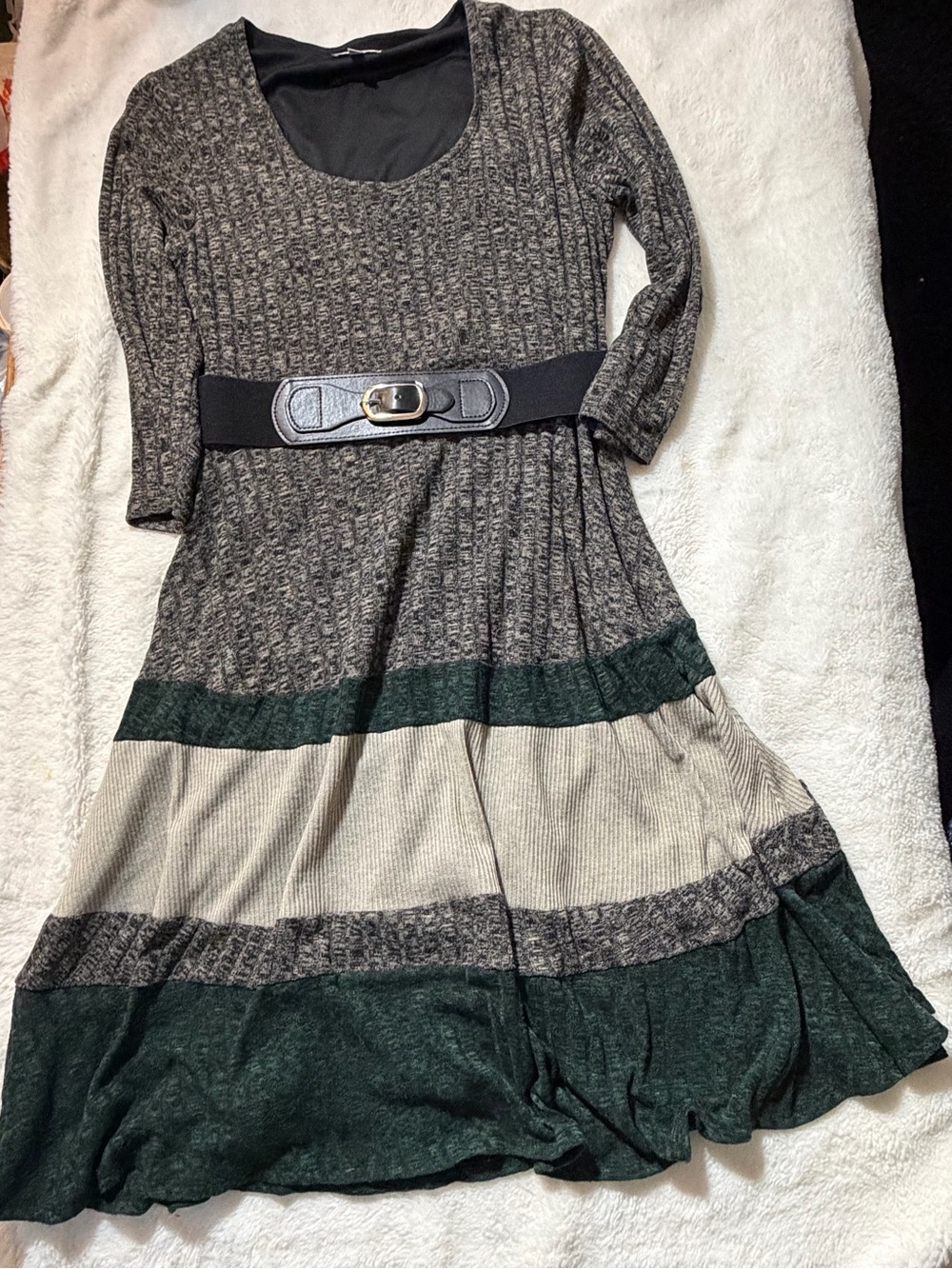 Robbie Bee Gray, Cream & Green Striped Knit Casual Dress with Belt